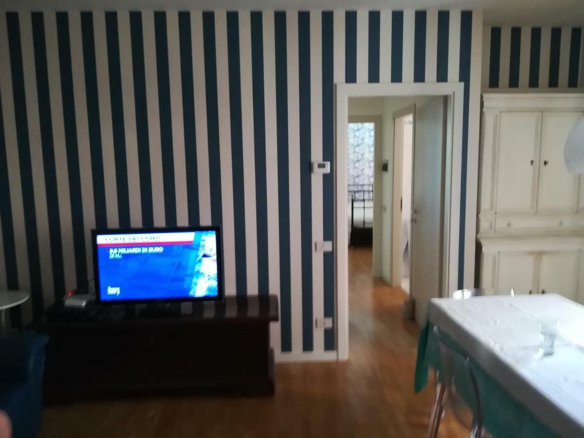 La Casa Del Mare Villa Fano Exterior foto
